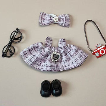 Toys outfits
