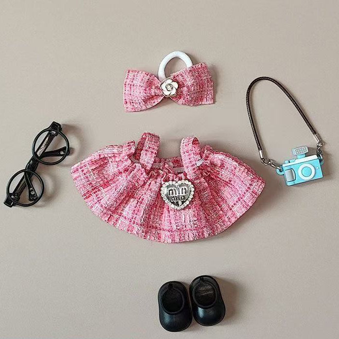Toys outfits